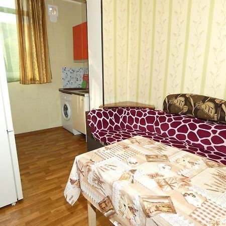 Квартира В Пицунде На Агрба 19 К1 Διαμέρισμα Πιτσούντα Εξωτερικό φωτογραφία